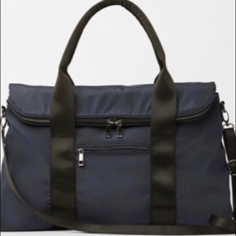 Fabletics grip pocket tote